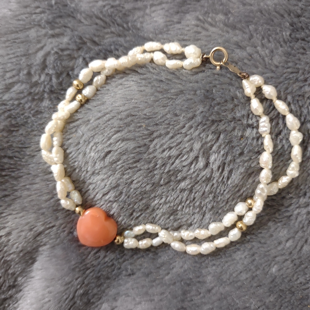 Vintage 14K Rice Pearl and Coral Heart Bracelet